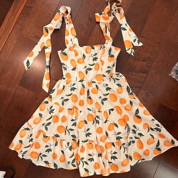 ADORABLE Orange Print Mini Tiered Dress - Adjustable Tie Straps - Small - Picture 1 of 5